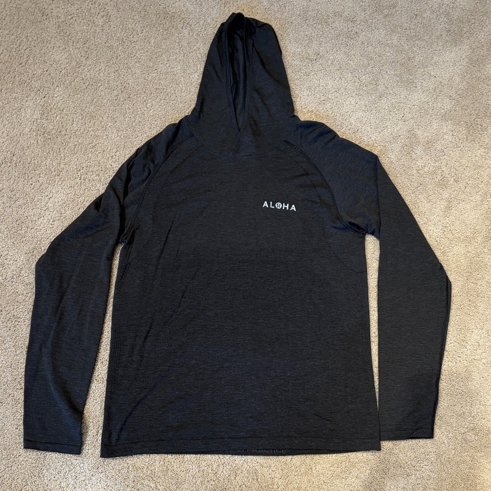 Lululemon 2018-19 Metal Vent Tech Black Hoodie w/ Aloha logo press. Mens XL